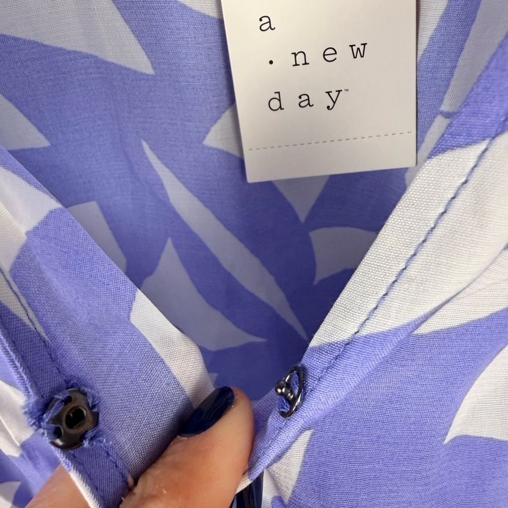 NWT A New Day Lavender and White Wrap Dress Pockets Size Medium - Picture 11 of 13